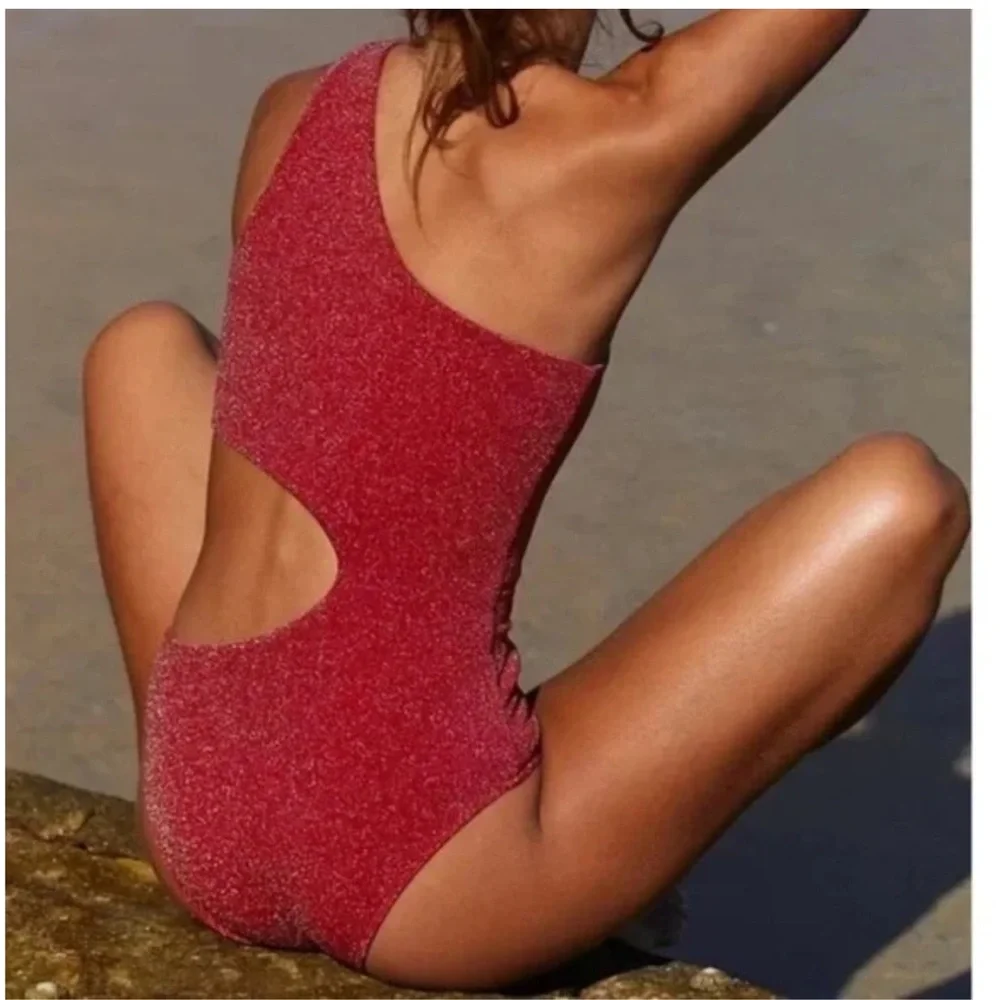 Beach Riot Red One-Shoulder One Piece - Picture 3 of 7